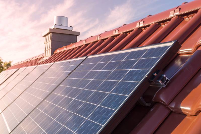 Installez des panneaux solaires photovoltaïques sur le toit de votre maison à Toulouse grâce aux aides financières